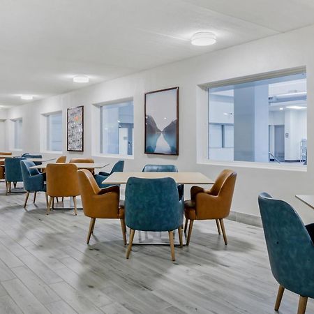 Comfort Inn & Suites Beaver Dam Luaran gambar