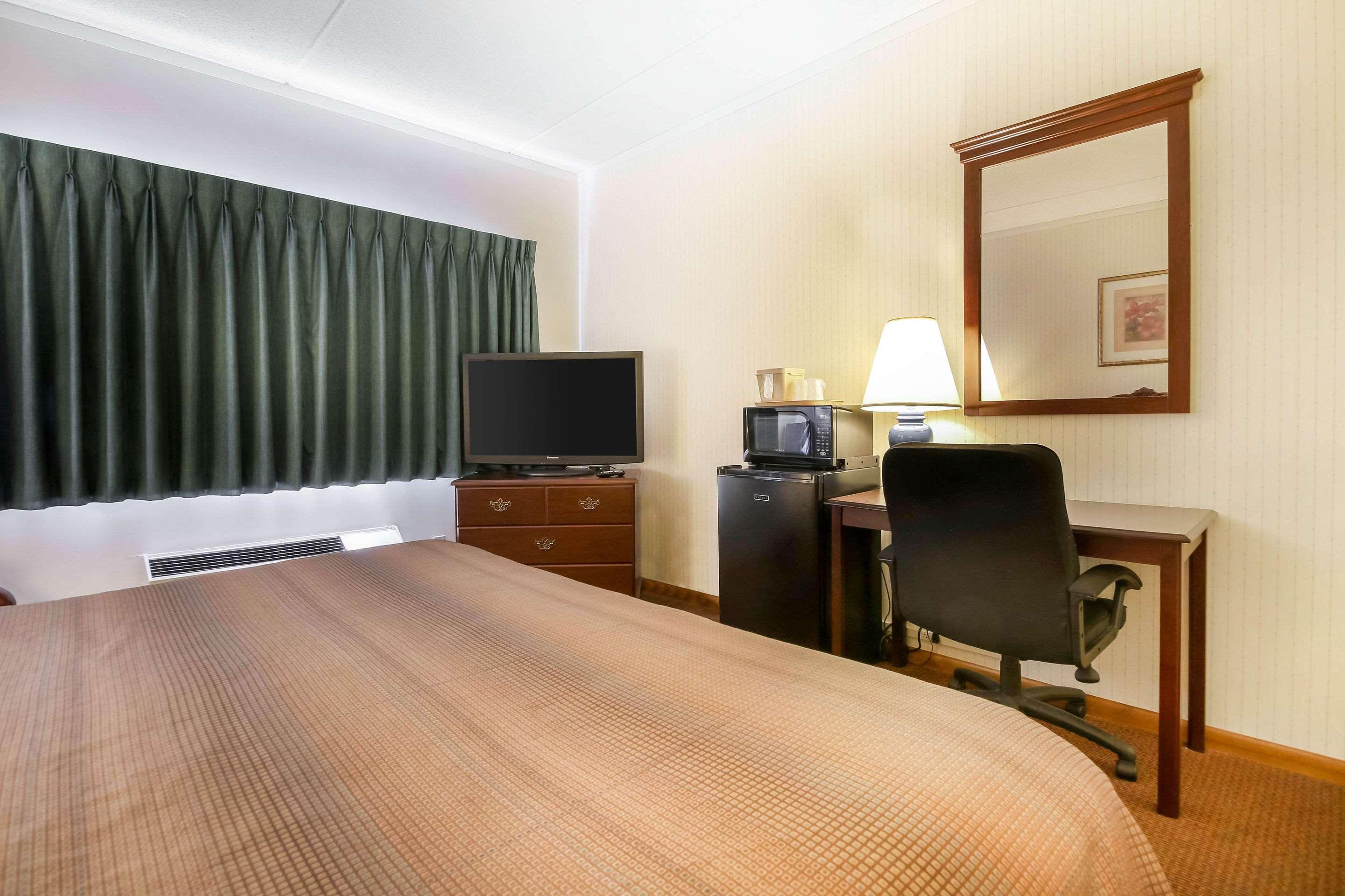 Comfort Inn & Suites Beaver Dam Luaran gambar