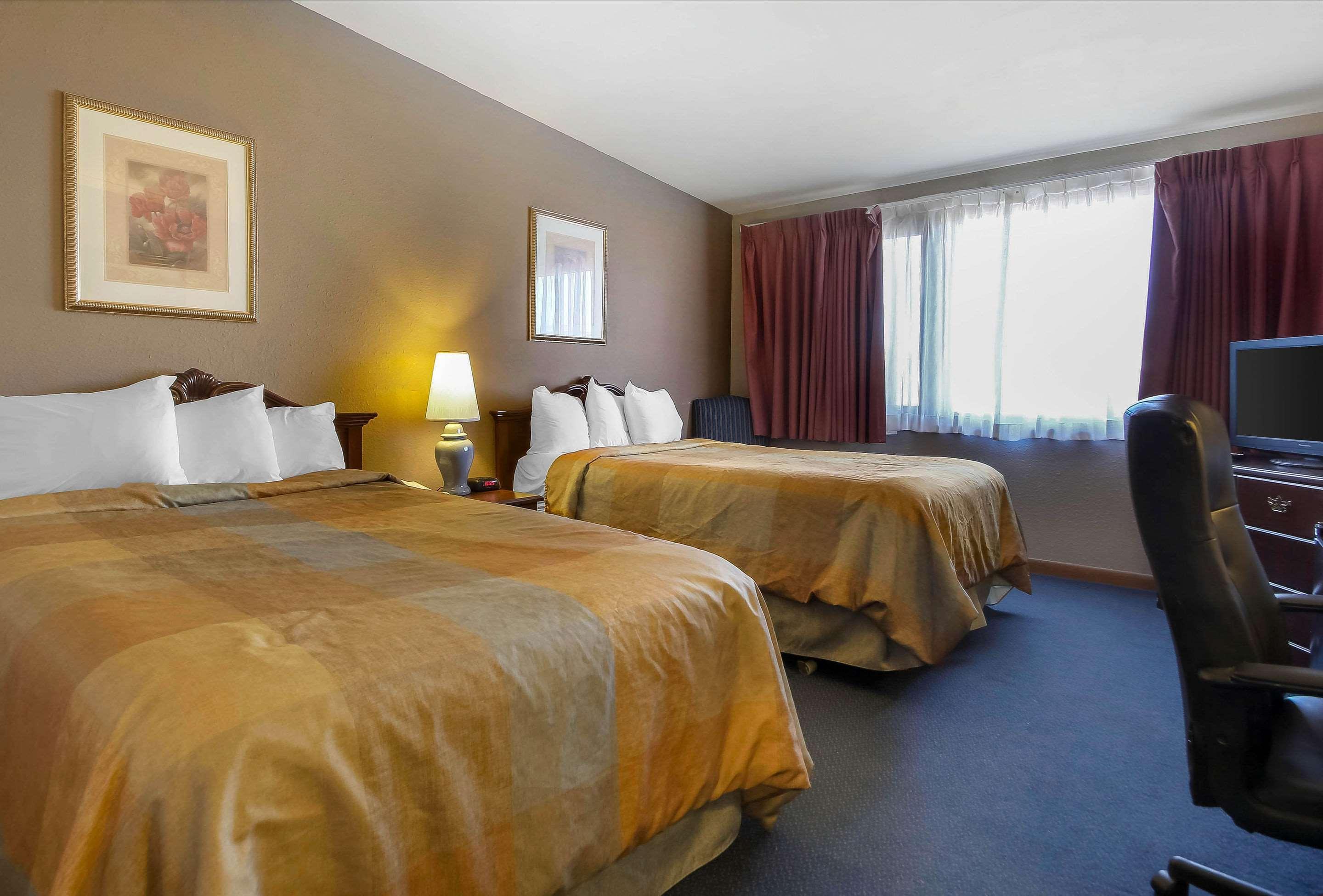Comfort Inn & Suites Beaver Dam Luaran gambar