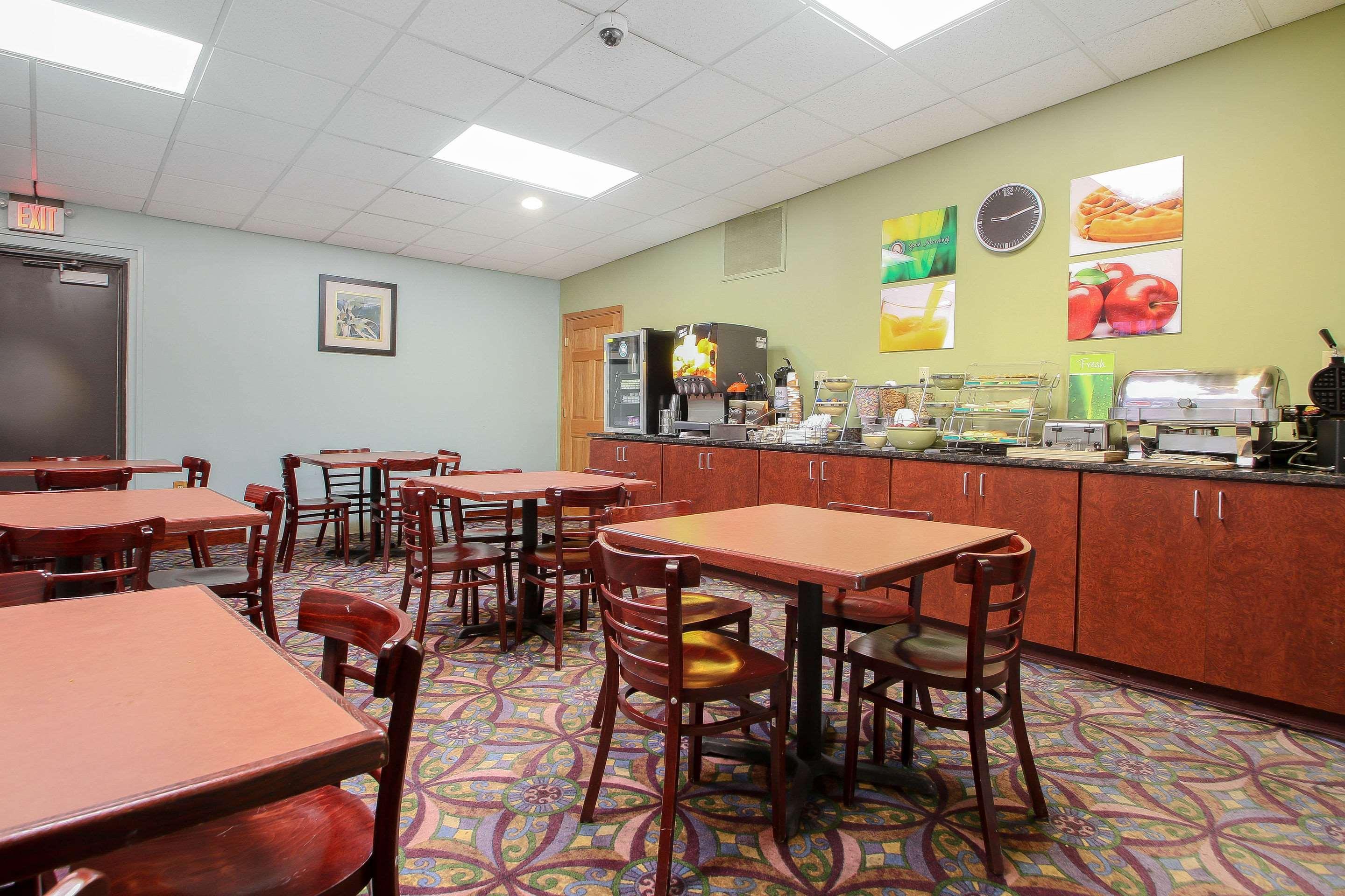 Comfort Inn & Suites Beaver Dam Luaran gambar