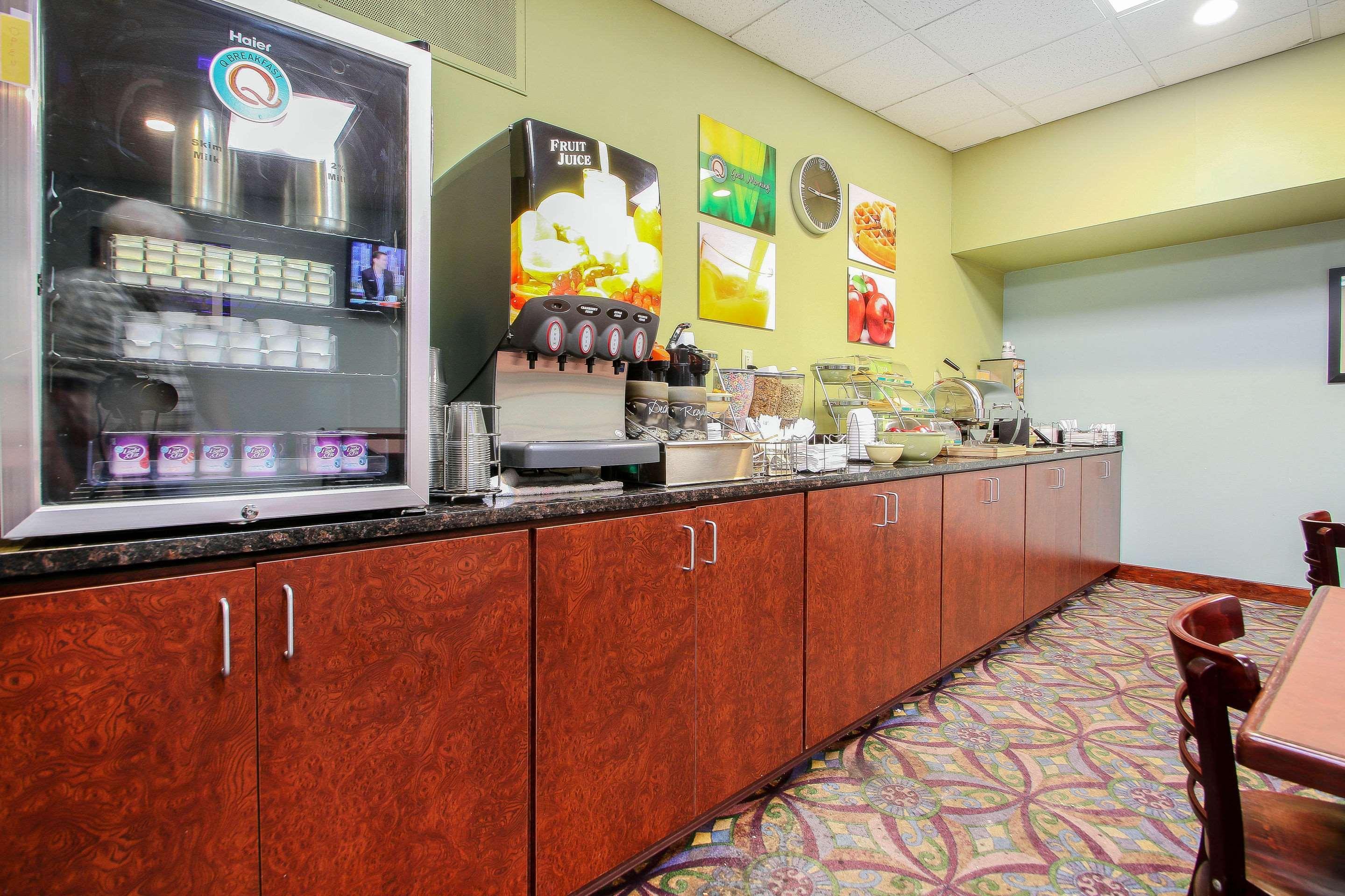 Comfort Inn & Suites Beaver Dam Luaran gambar