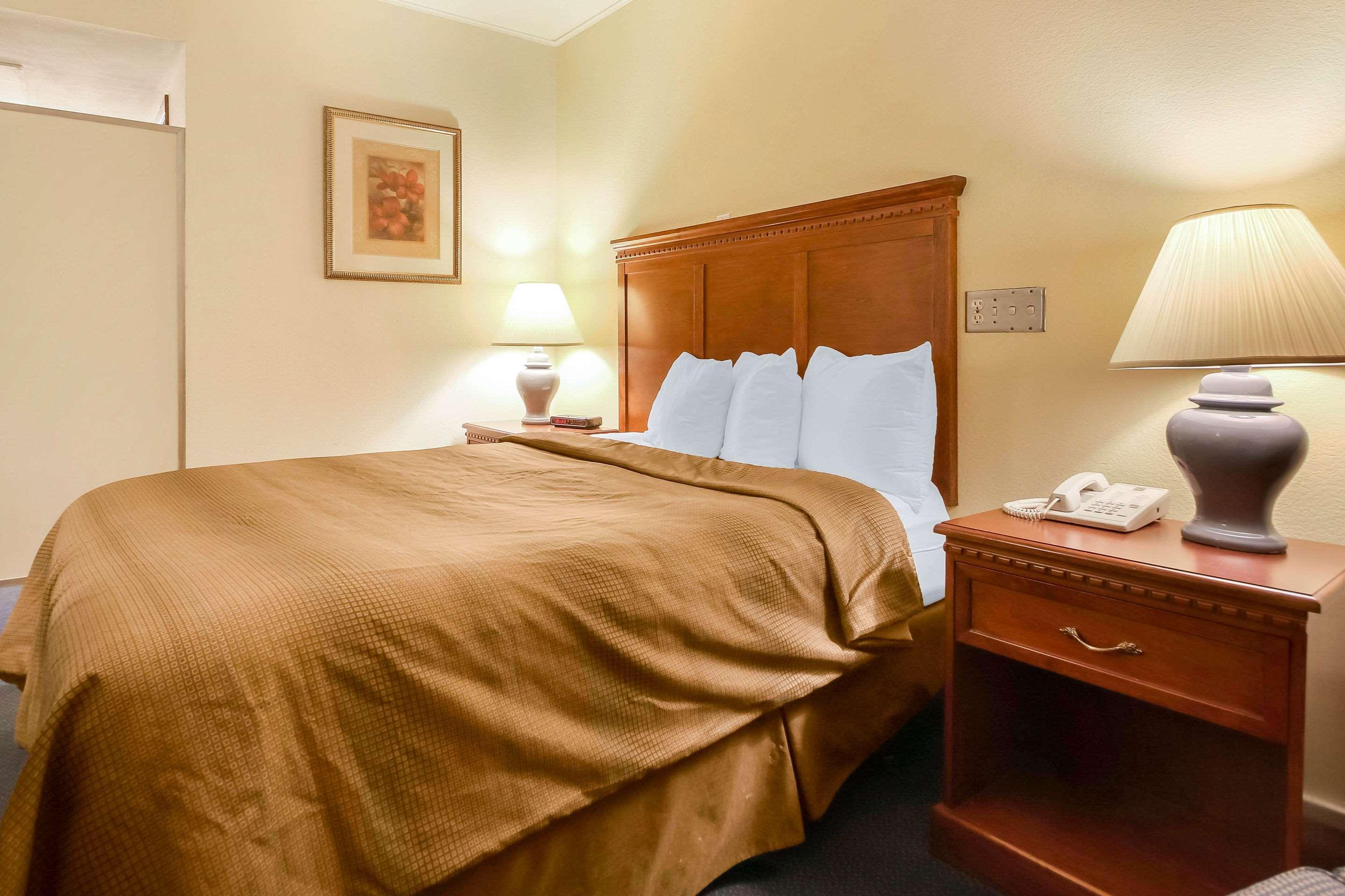 Comfort Inn & Suites Beaver Dam Luaran gambar