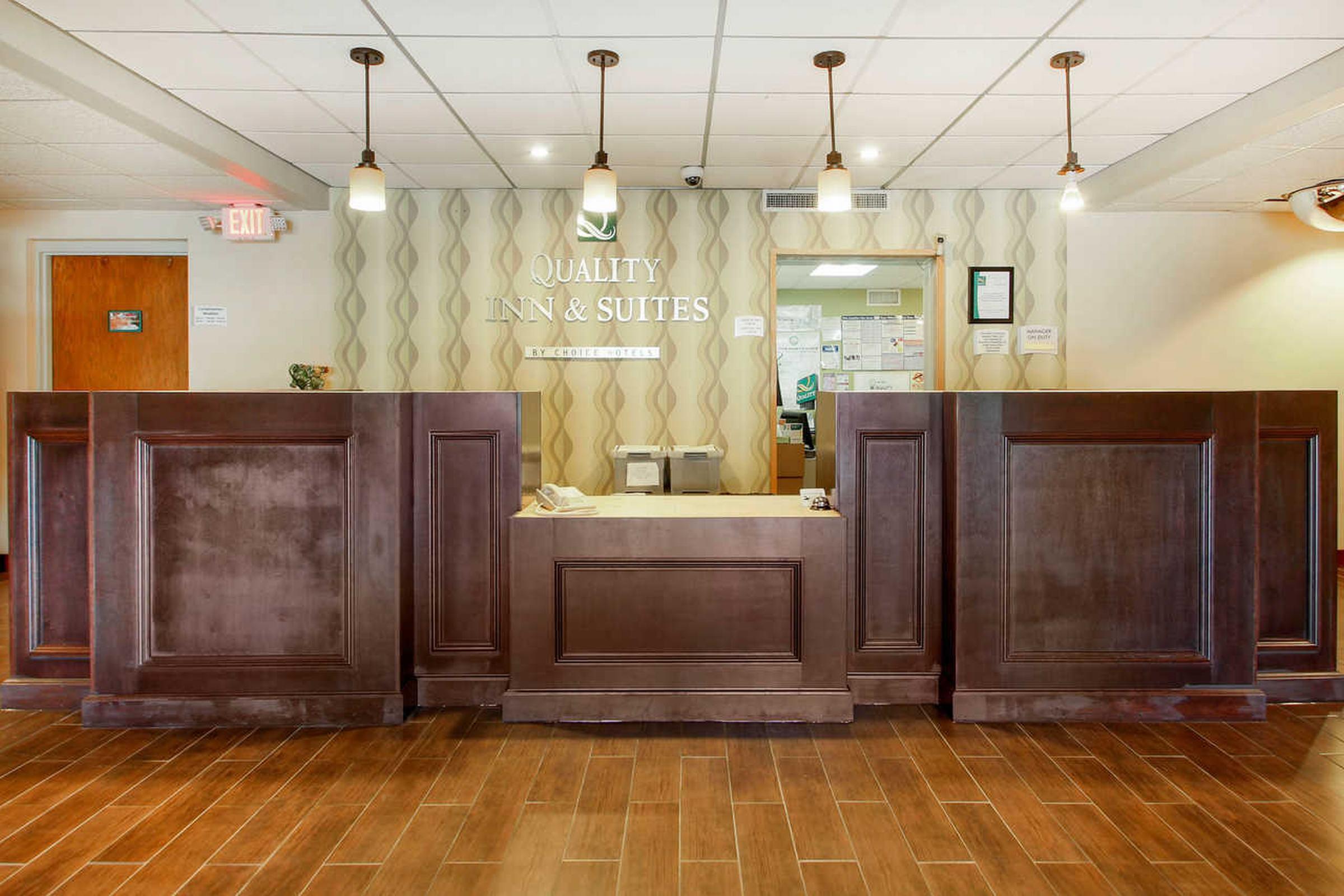 Comfort Inn & Suites Beaver Dam Luaran gambar