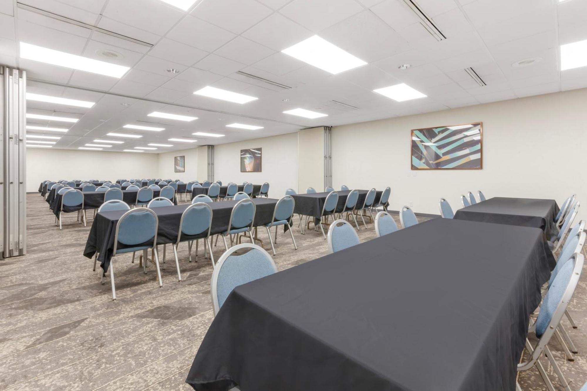 Comfort Inn & Suites Beaver Dam Luaran gambar
