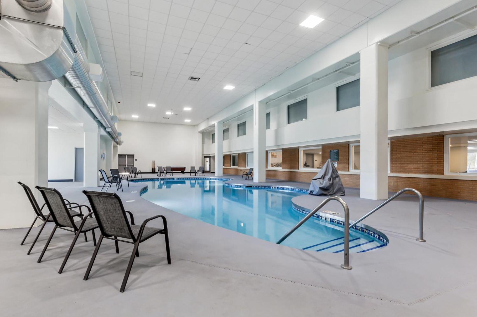 Comfort Inn & Suites Beaver Dam Luaran gambar